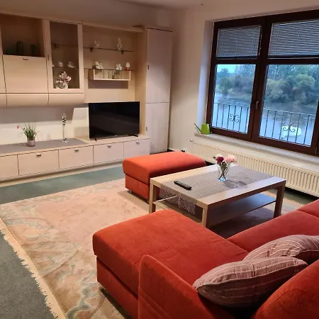 Ferienwohnung Am Hohen Elbufer شقة *